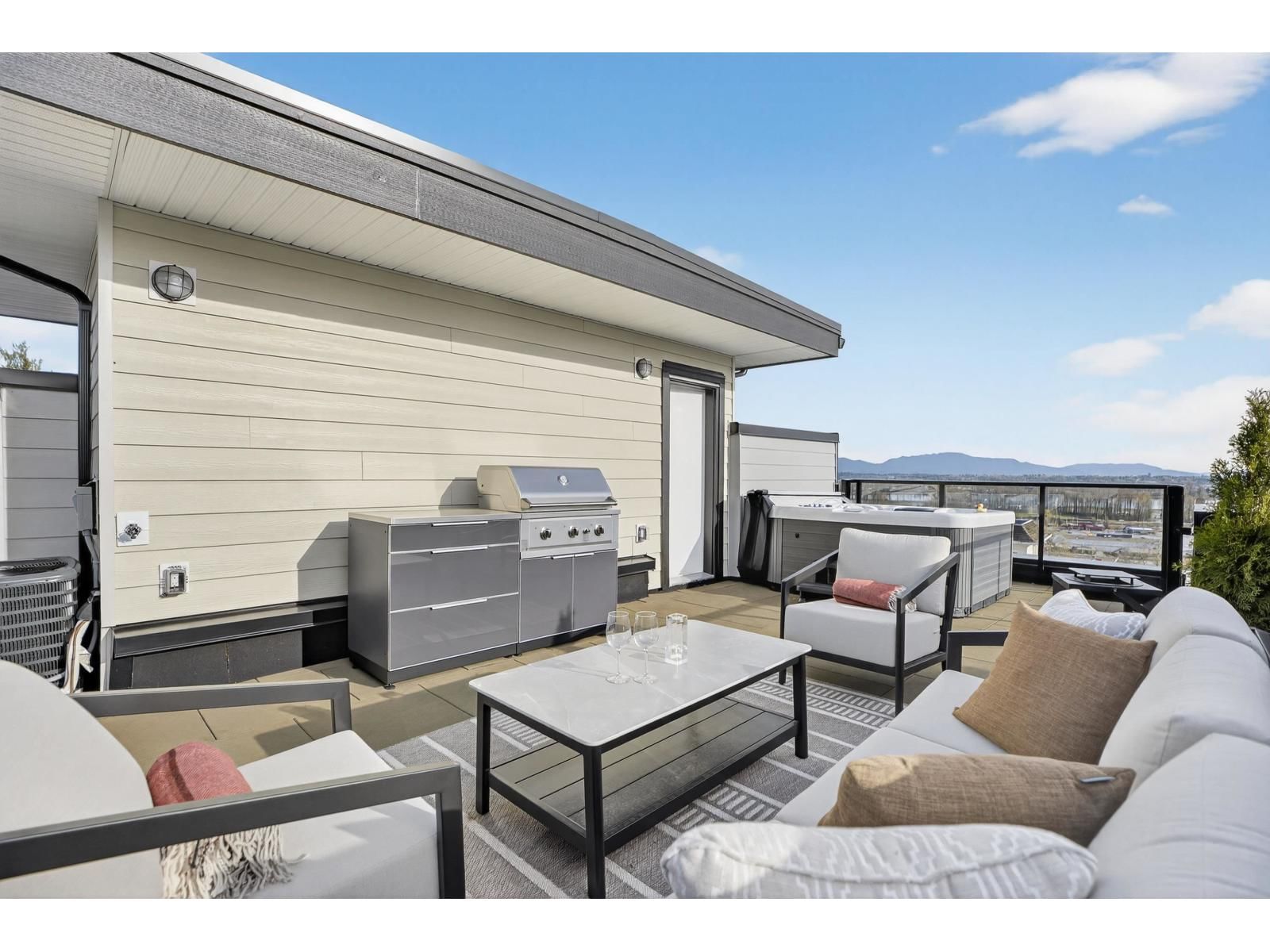 81 - 7381 PRESTON BOULEVARD Image 2