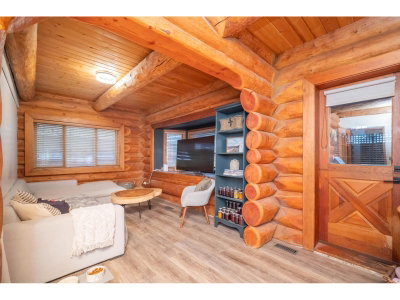 46492 VALLEYVIEW Road | Chilliwack British Columbia | Slide Image Sixteen