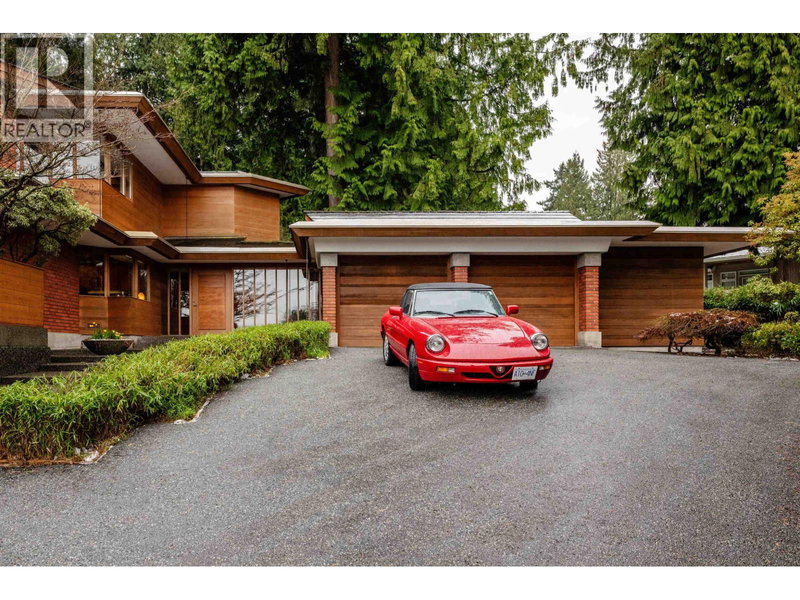 7356 PUNNETT Close, Burnaby, V5E1X2 | Image 2
