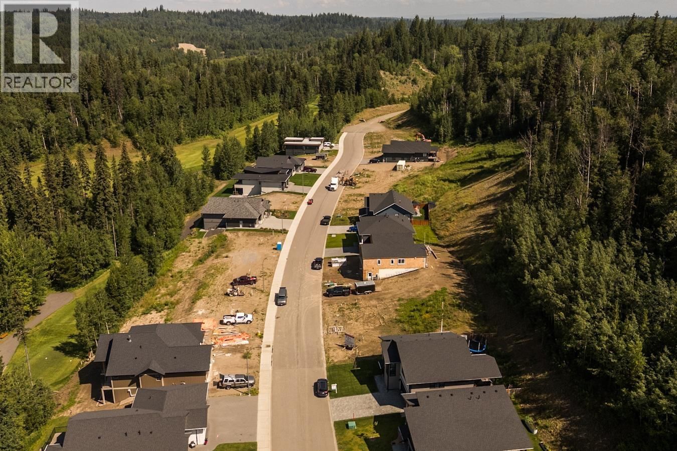 3062 LINKS Drive, Prince George, British Columbia V2K 0B3