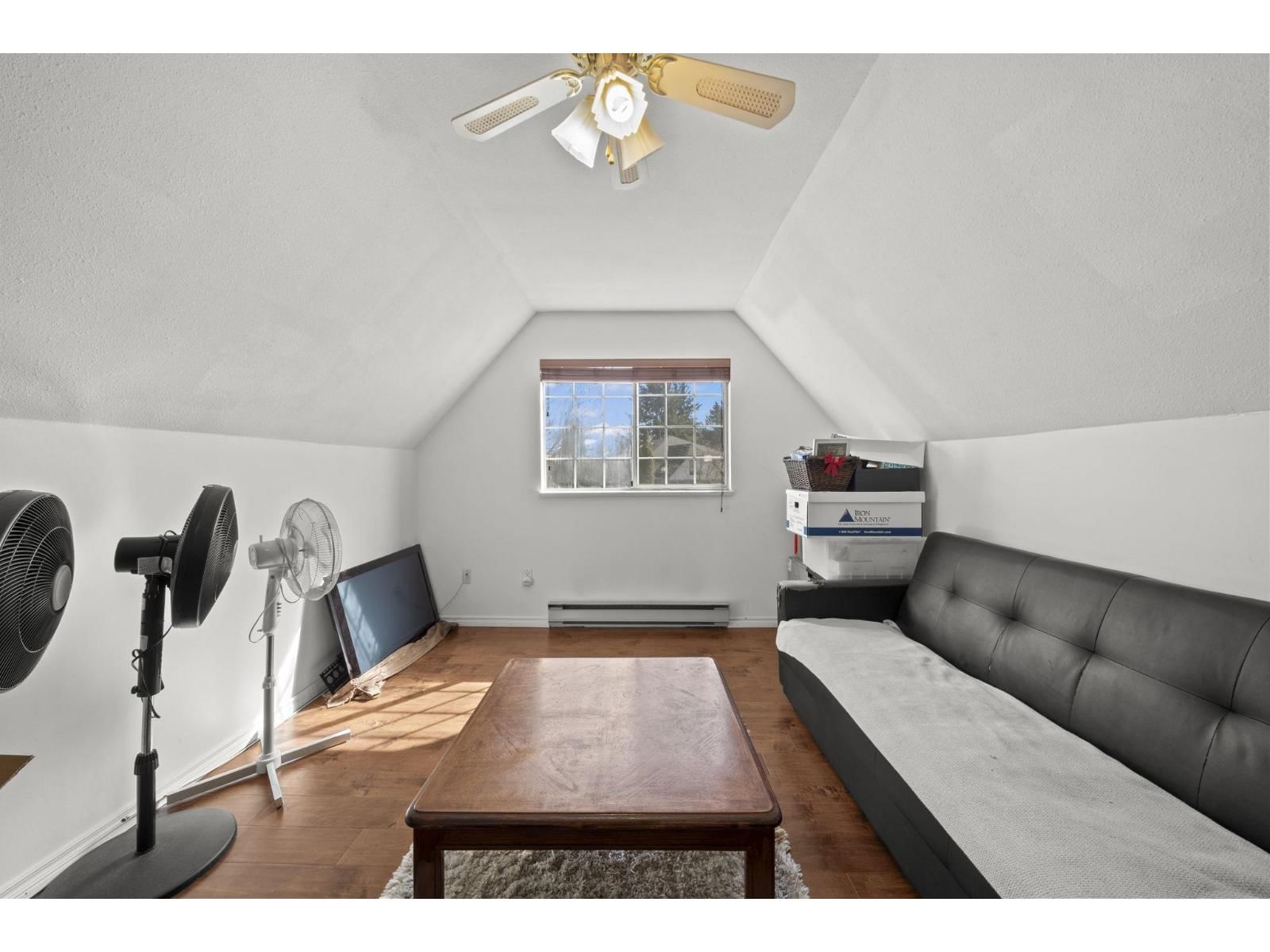 8891 157 STREET Image 25