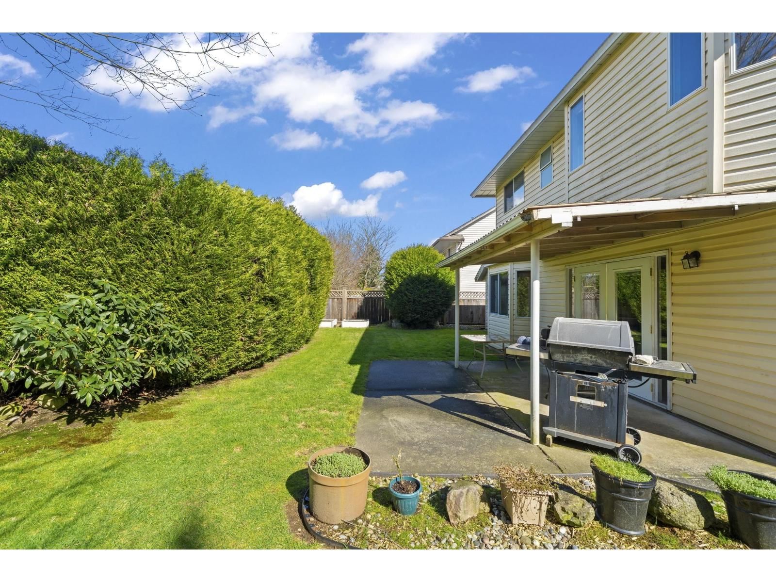 8891 157 STREET Image 30