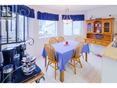 23381 WHIPPOORWILL Avenue | Maple Ridge British Columbia | Slide Image Fifteen