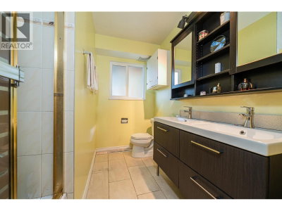 4831 FOXGLOVE Crescent | Richmond British Columbia | Slide Image Thirteen