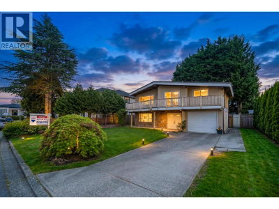 4831 FOXGLOVE Crescent | Richmond British Columbia | Slide Image Two