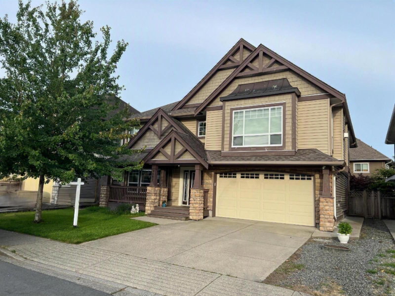 8661 FENNELL Street Mission British Columbia, V4S 0B7 - 5 Bedrooms Home For Sale