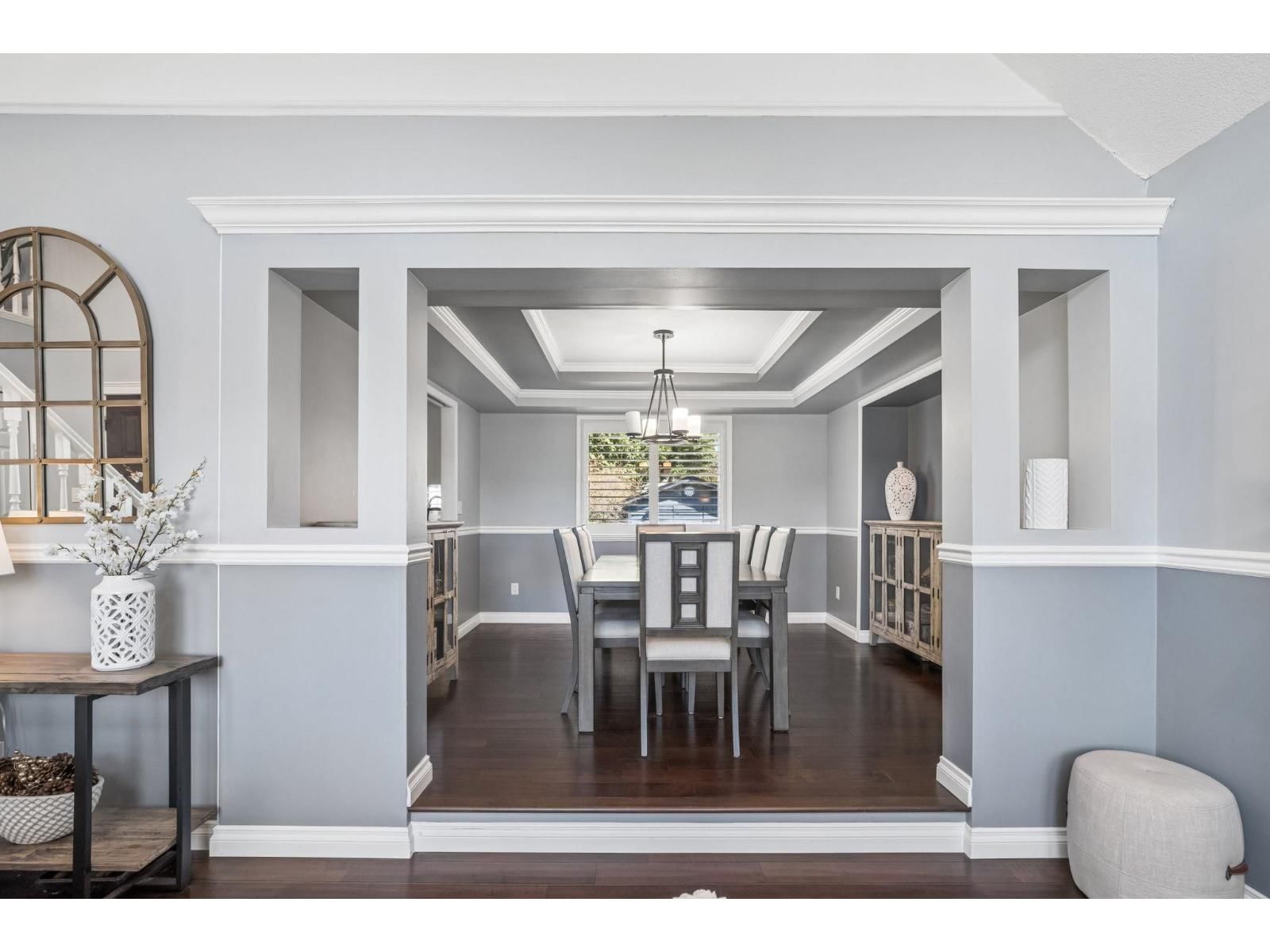 8536 142A STREET Image 5