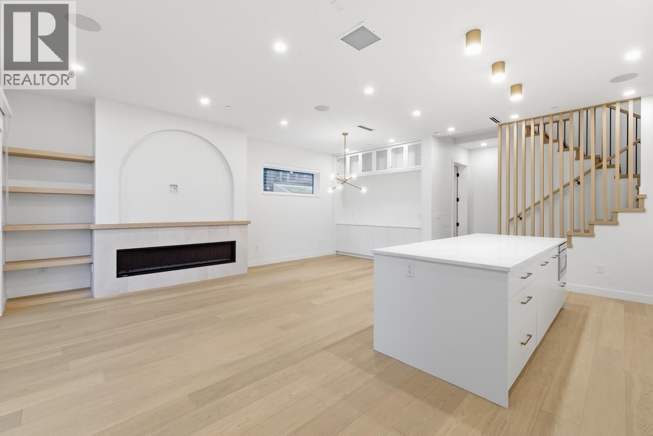 1 - 810 22ND AVENUE Image 12