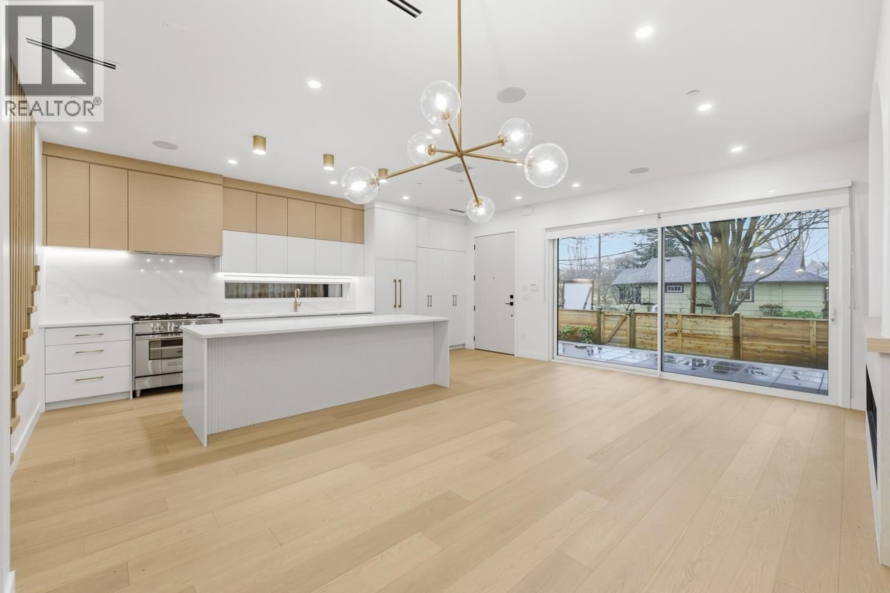 1 - 810 22ND AVENUE Image 15