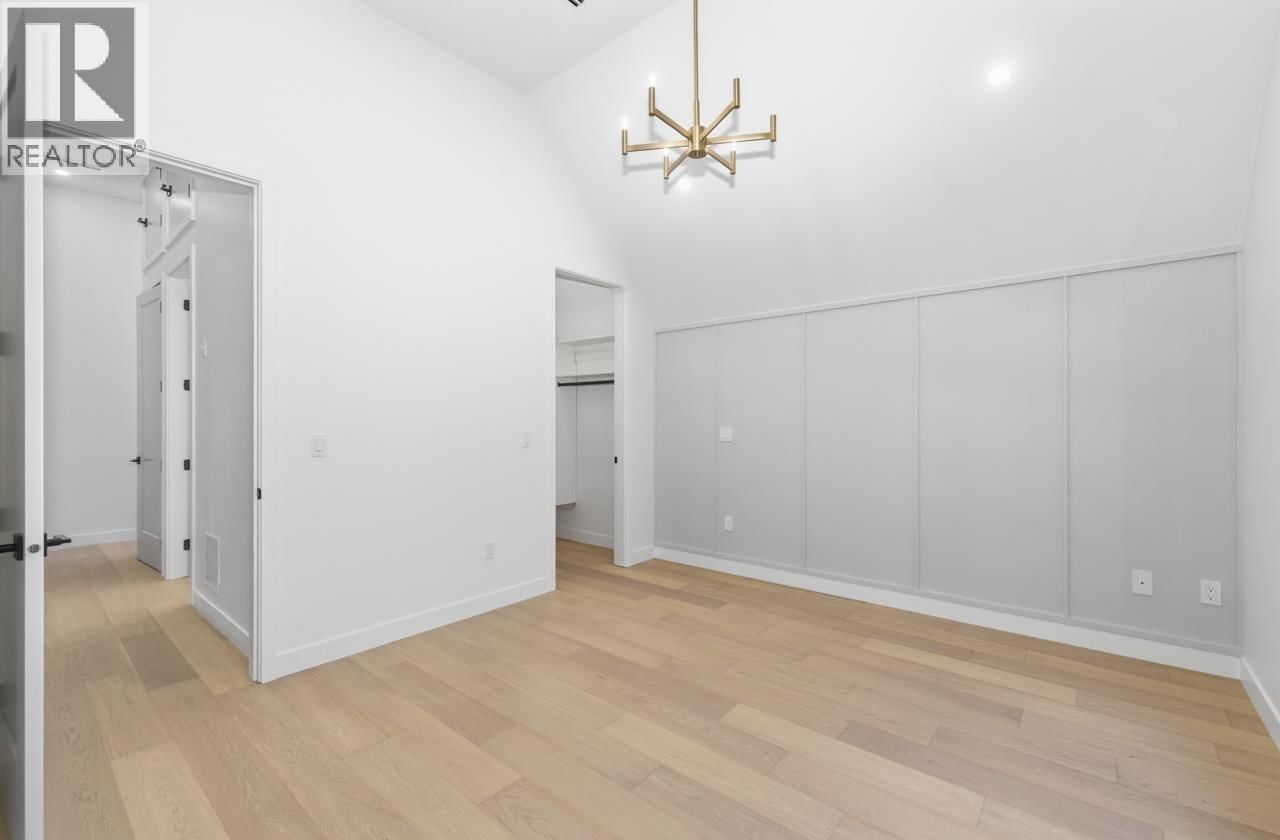 1 - 810 22ND AVENUE Image 24