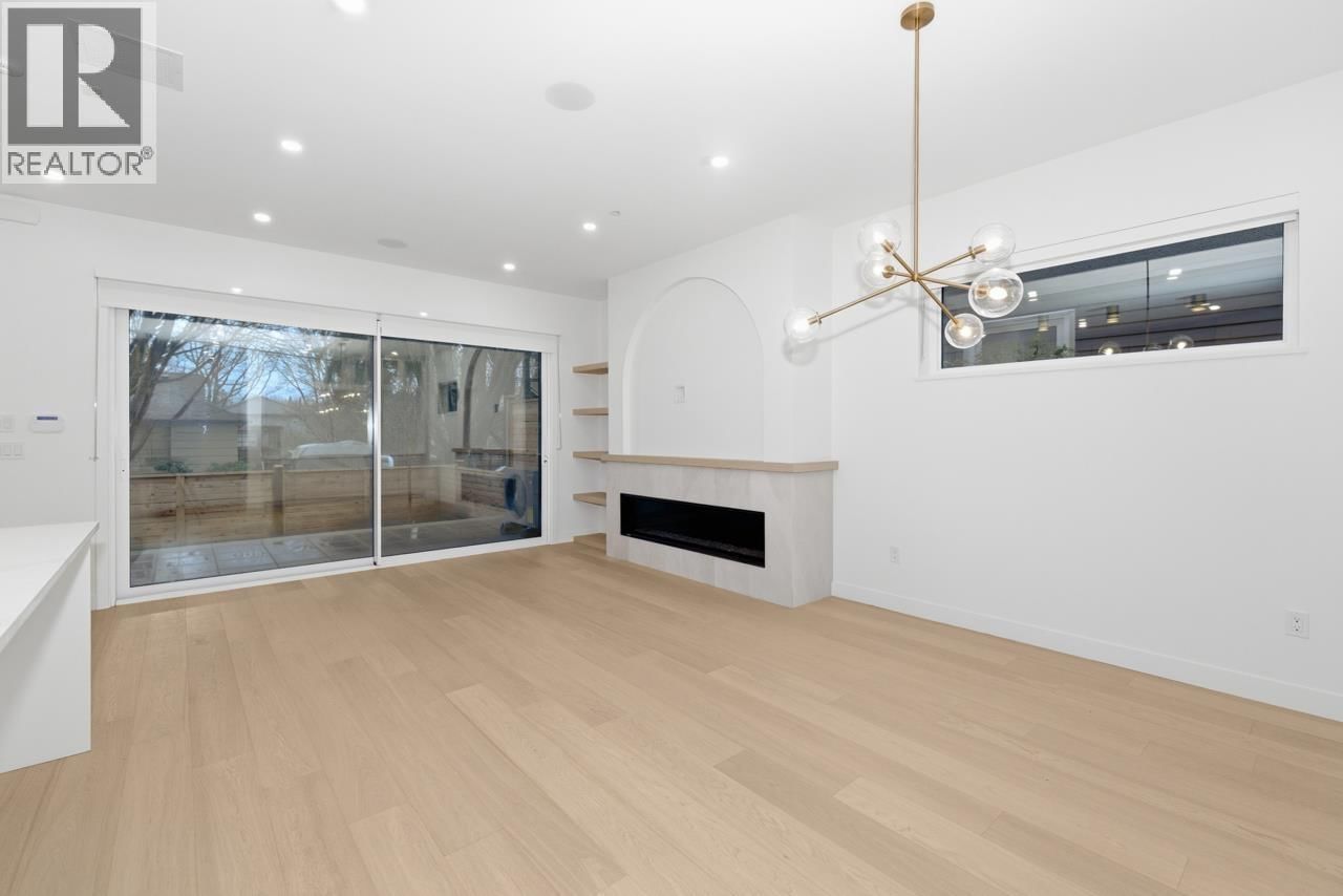 1 - 810 22ND AVENUE Image 9