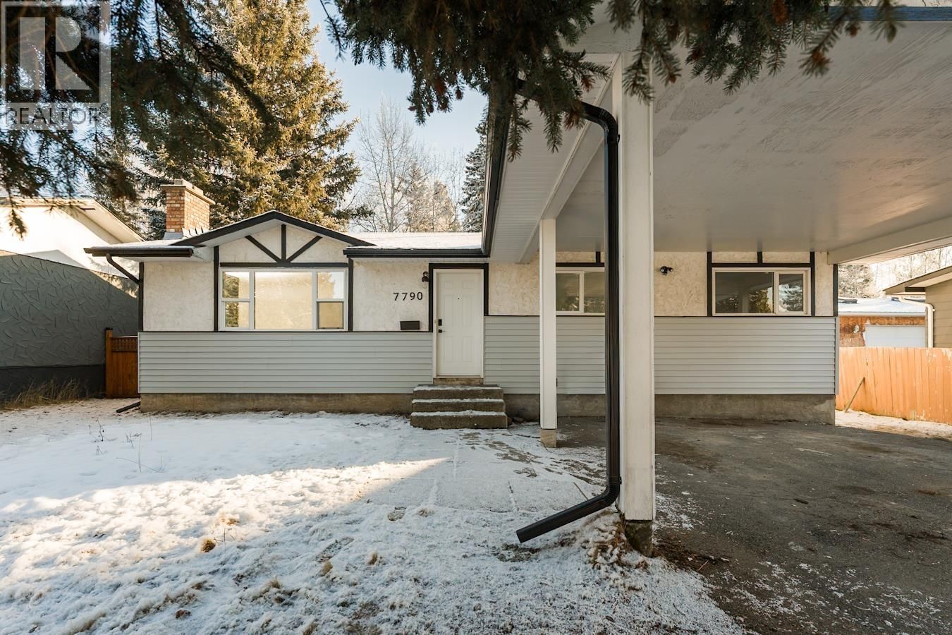 7790 QUEENS CRESCENT Image 4