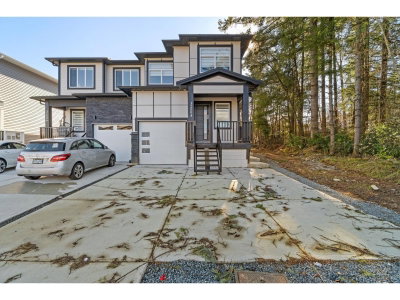 32504 HIGGINBOTTOM Court | Mission British Columbia | Slide Image Eleven