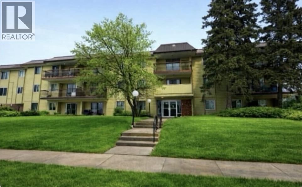 10216 102 Avenue, Fort St. John, British Columbia V1J 2E5