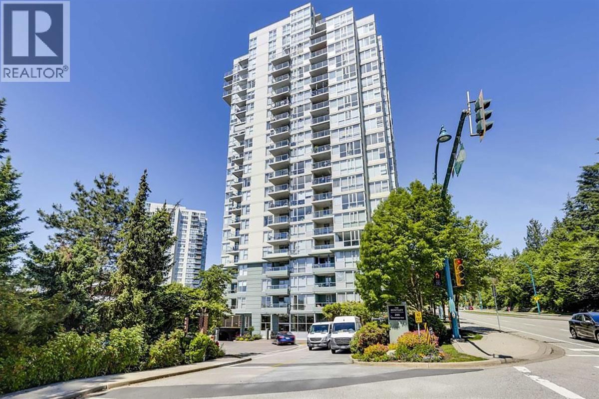 295 GUILDFORD Way, Port Moody, British Columbia V3H 5N3