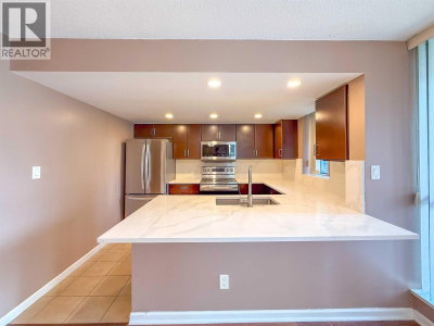 295 GUILDFORD Way | Port Moody British Columbia | Slide Image Four