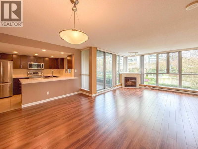 295 GUILDFORD Way | Port Moody British Columbia | Slide Image Seven