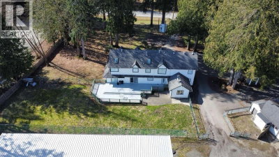 11276 272 Street | Maple Ridge British Columbia | Slide Image Two