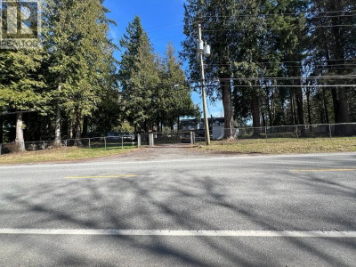 11276 272 Street | Maple Ridge British Columbia | Slide Image Seven