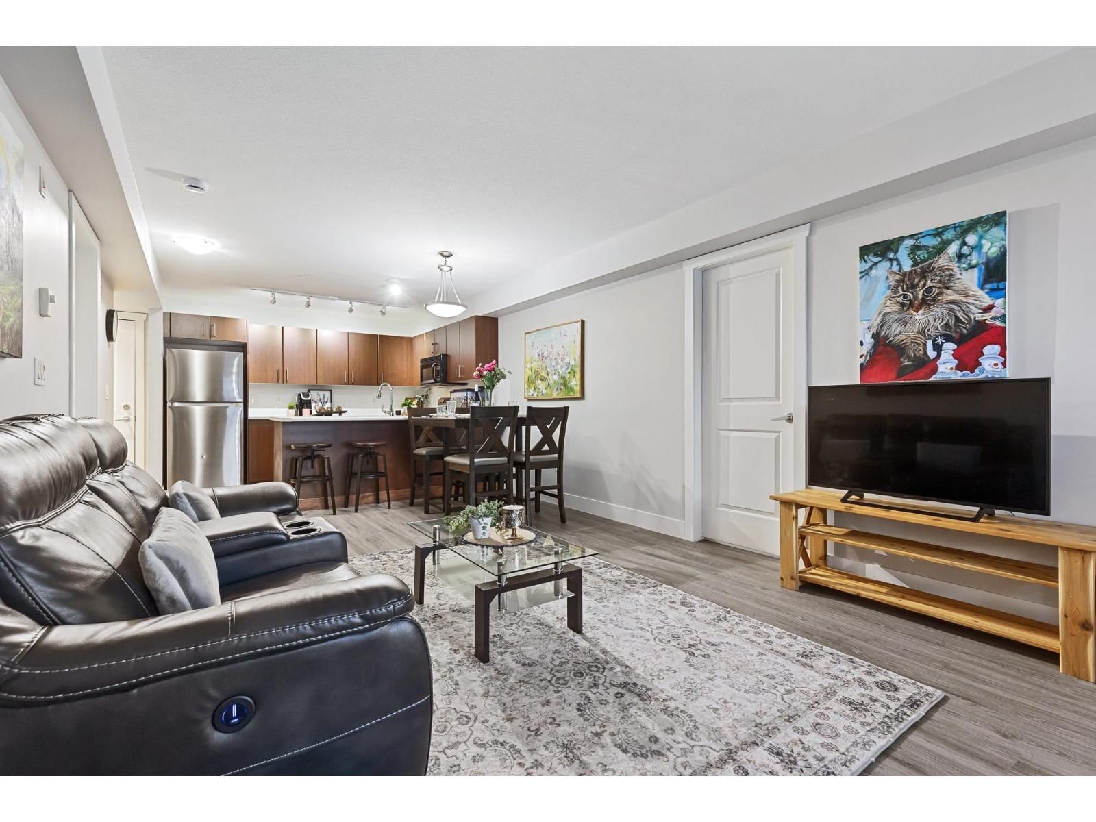 101 - 45555 YALE ROAD Image 1