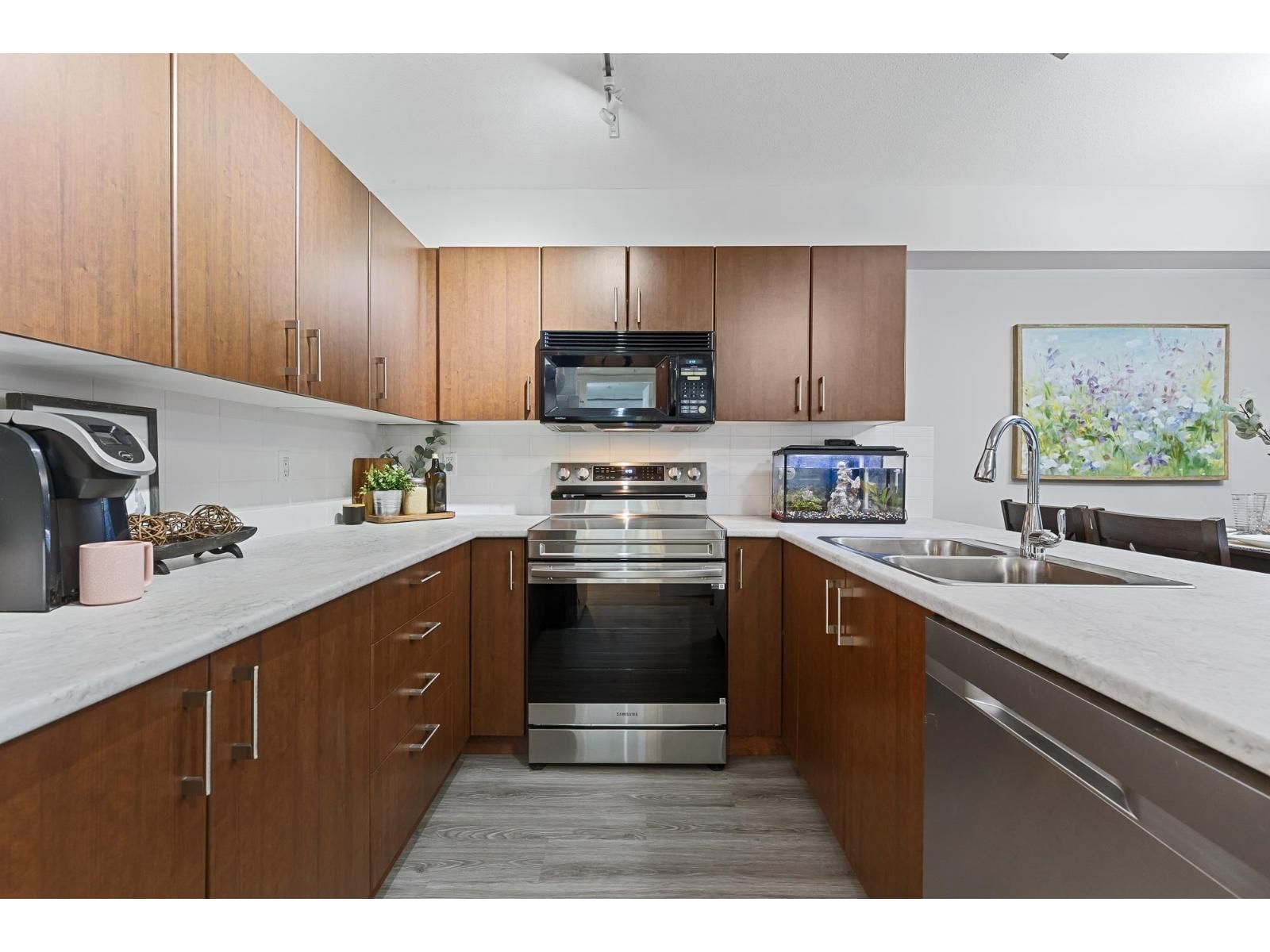 101 - 45555 YALE ROAD Image 11