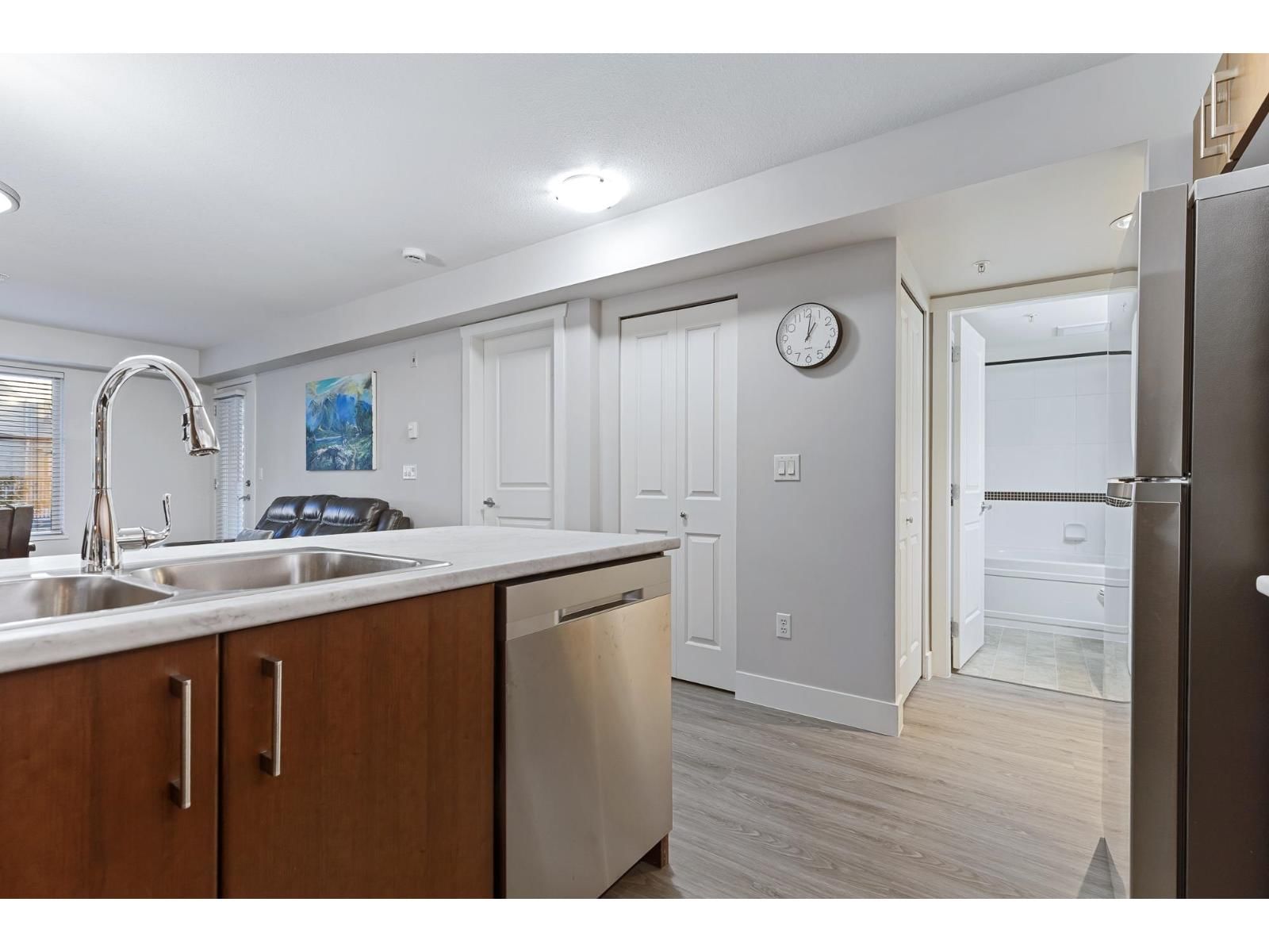 101 - 45555 YALE ROAD Image 13