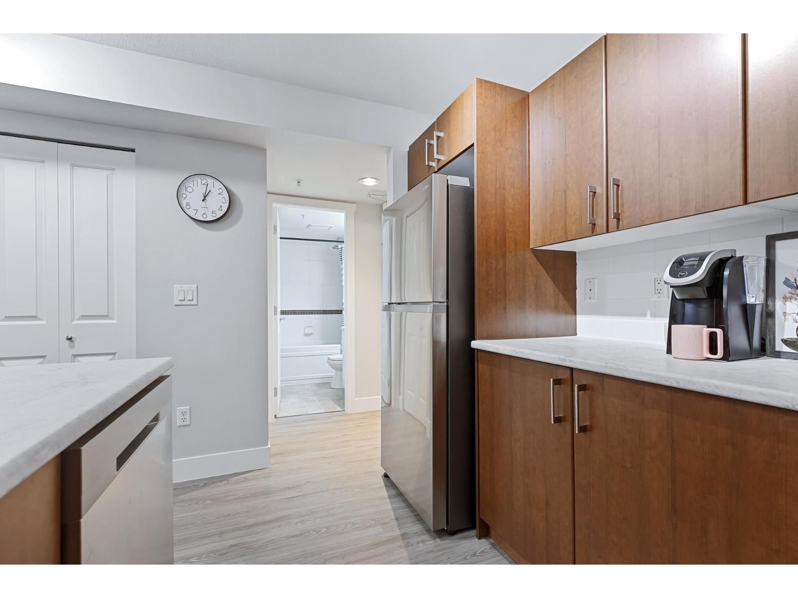 101 - 45555 YALE ROAD Image 14