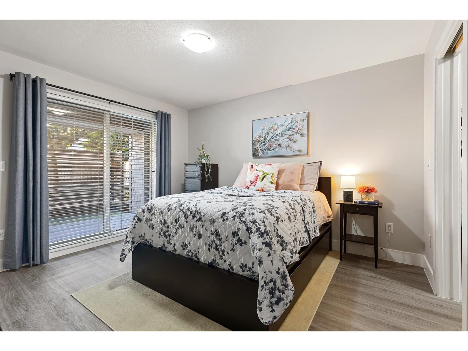 101 - 45555 YALE ROAD Image 23