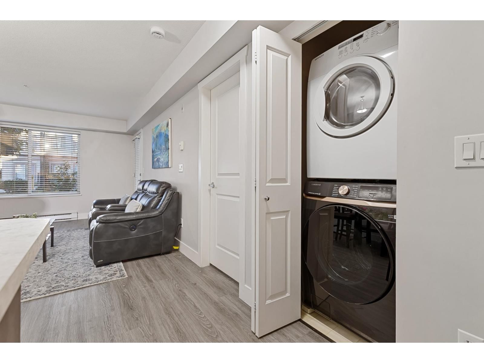 101 - 45555 YALE ROAD Image 27