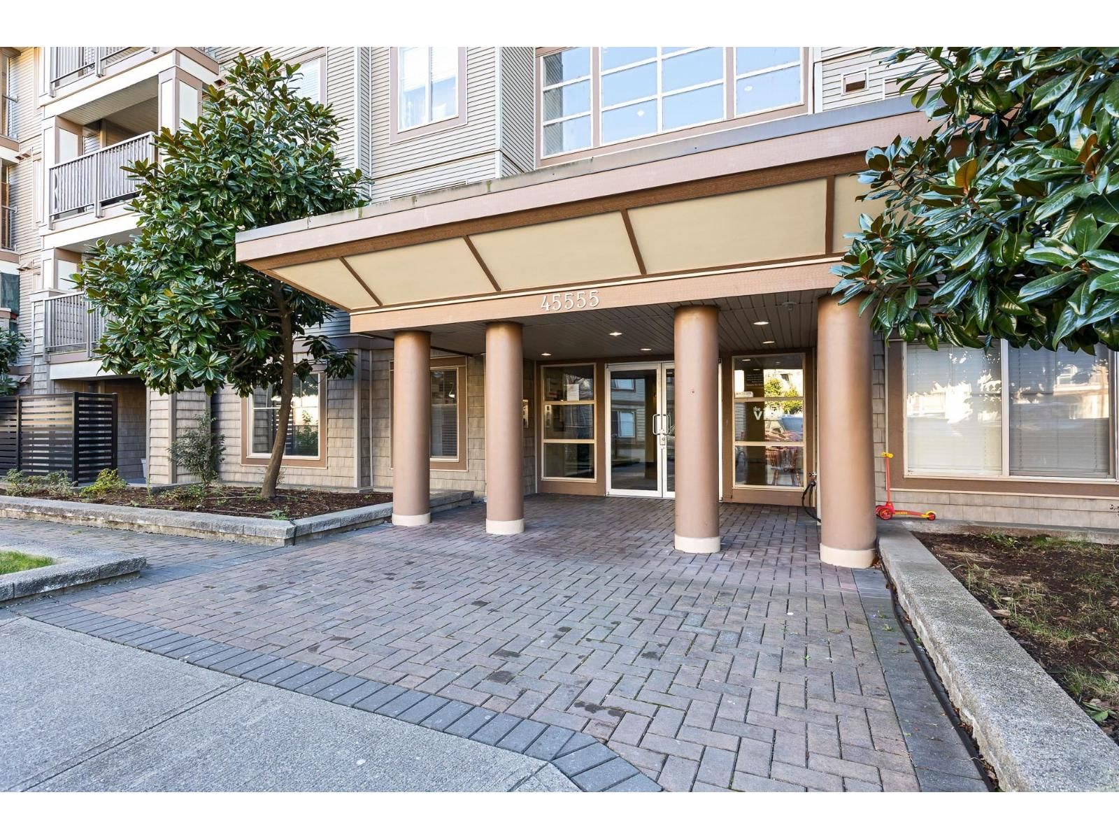 101 - 45555 YALE ROAD Image 8