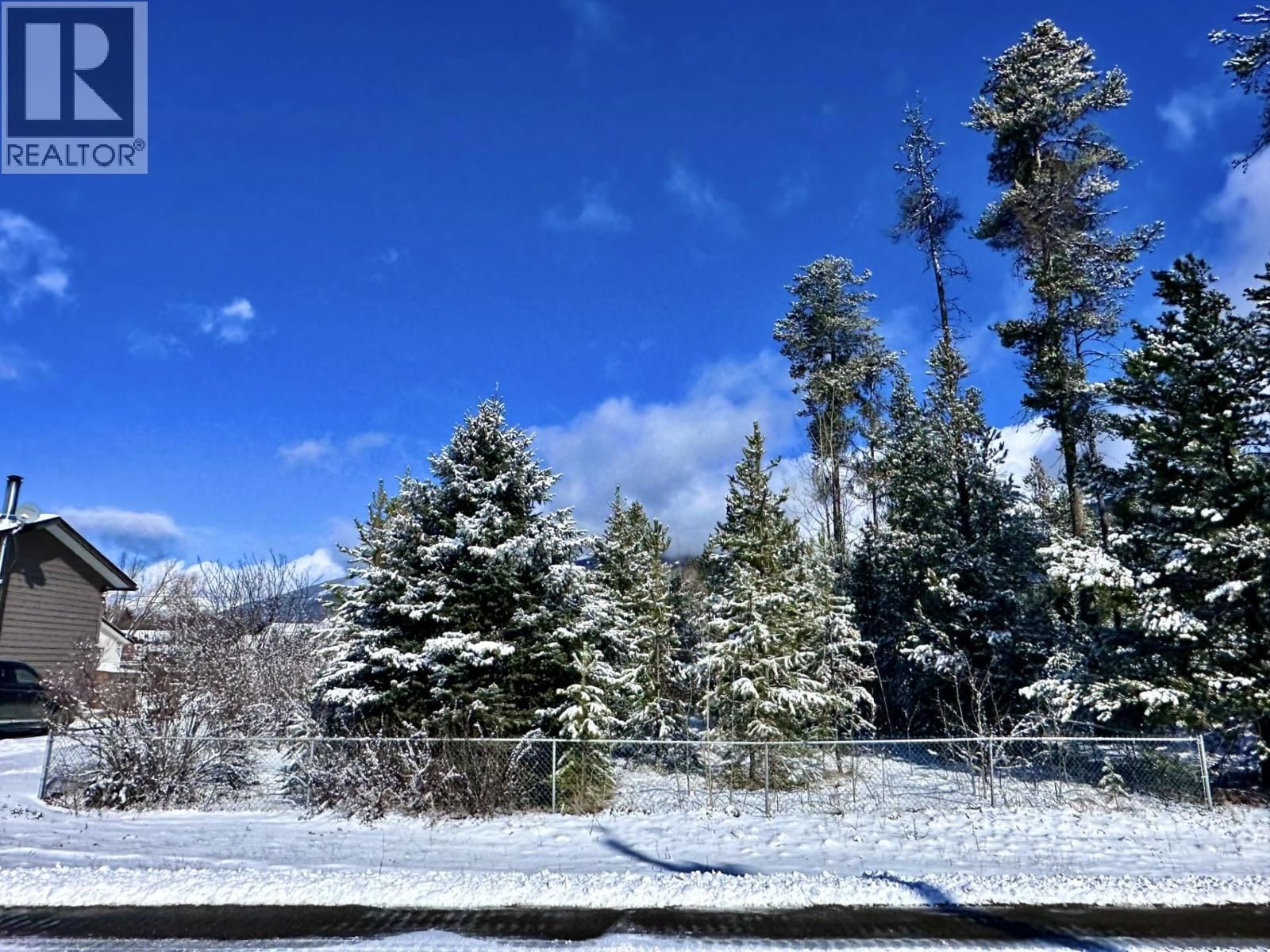 1044 9TH AVENUE Image 1