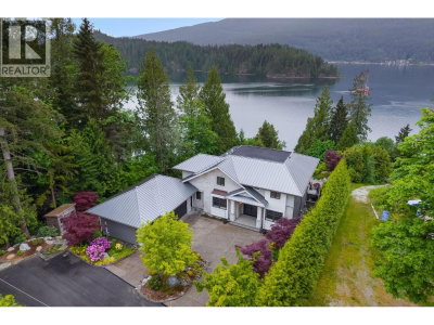 3377 SENKLER Road | Port Moody British Columbia | Slide Image Thirty-nine