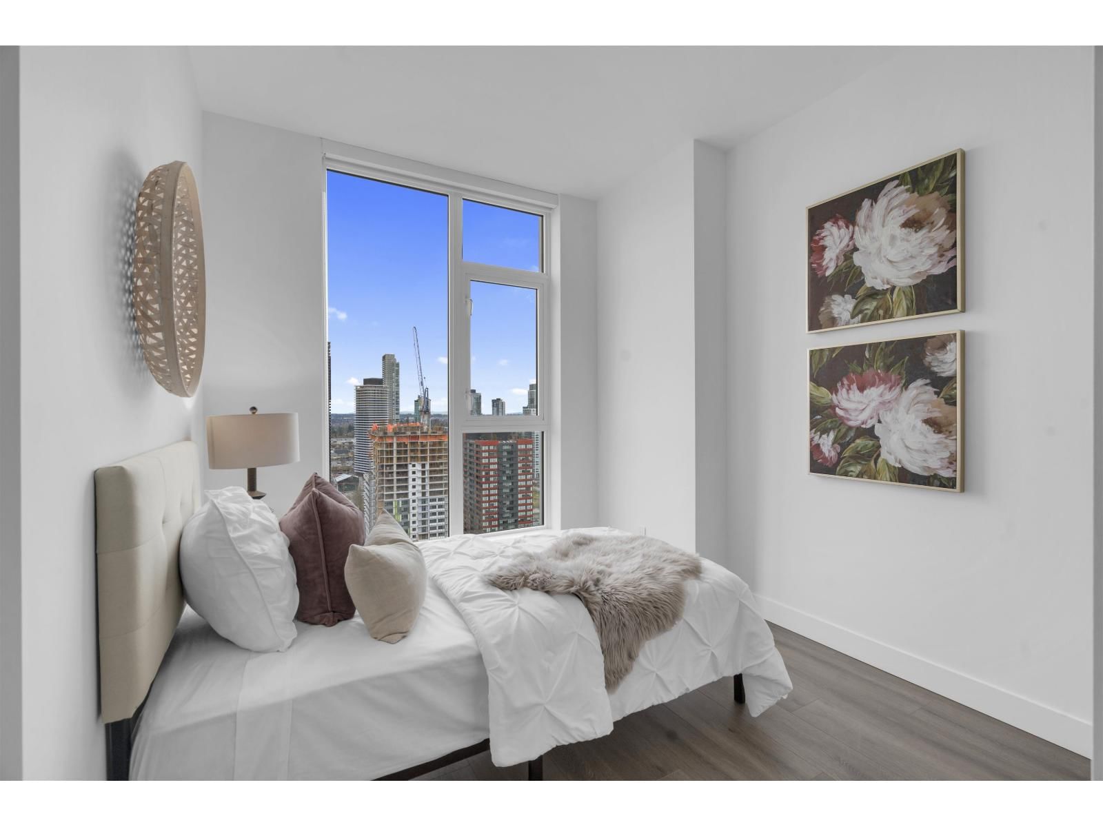 2405 - 10750 135A STREET Image 11