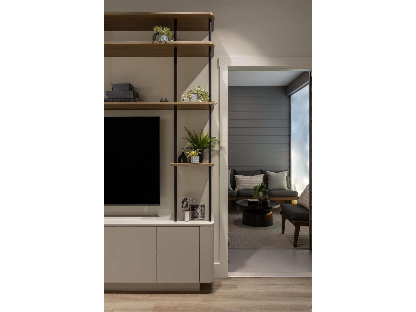 A208 - 19936 77 AVENUE Image 8