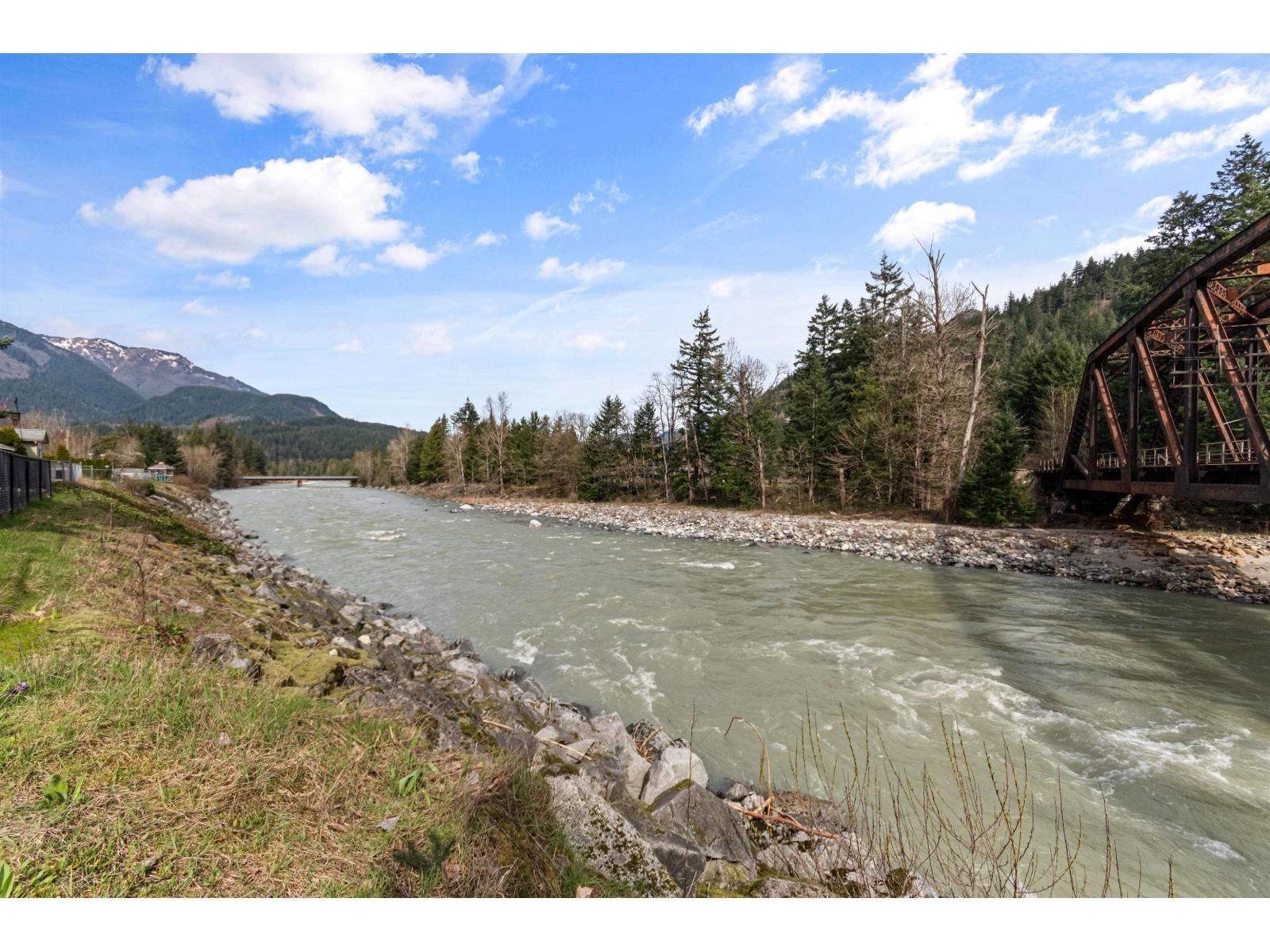 780 OLSON AVENUE Image 38