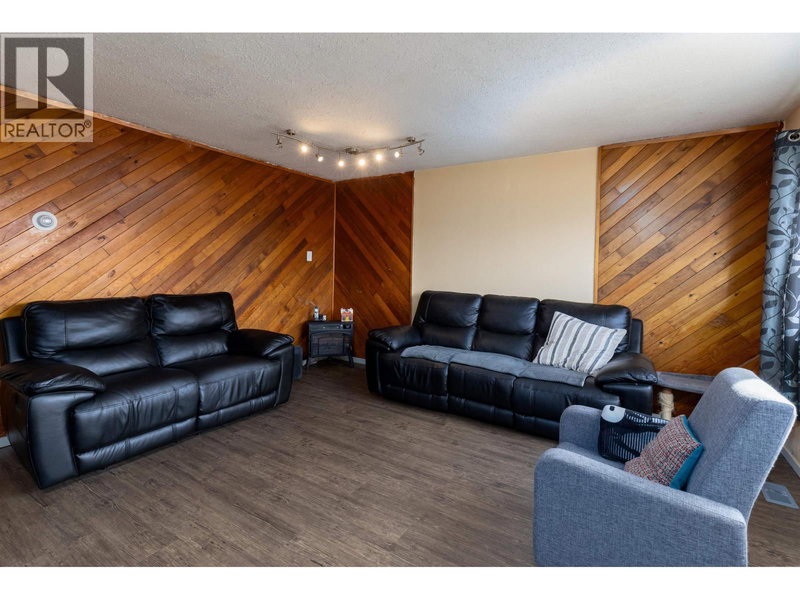 3 - 4714 DAVIS Avenue, Terrace, V8G1X9 | Image 2