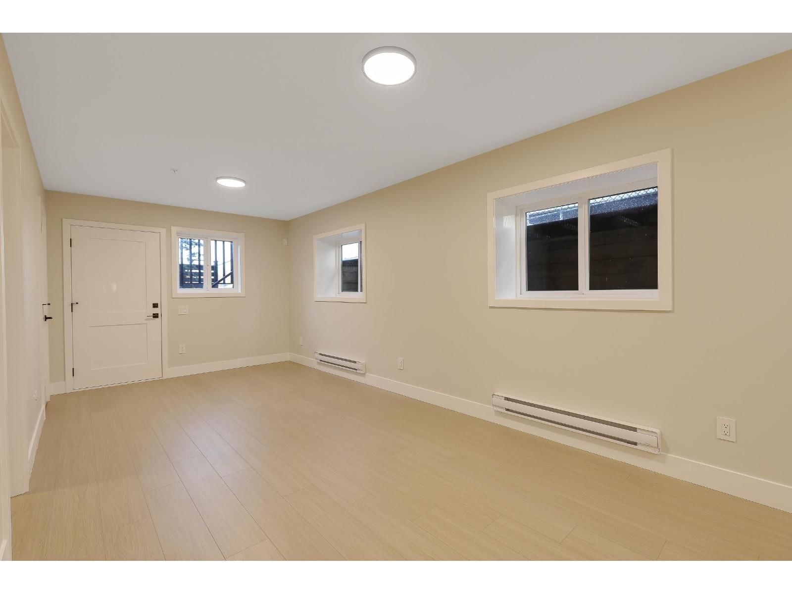 7756 196 STREET Image 26