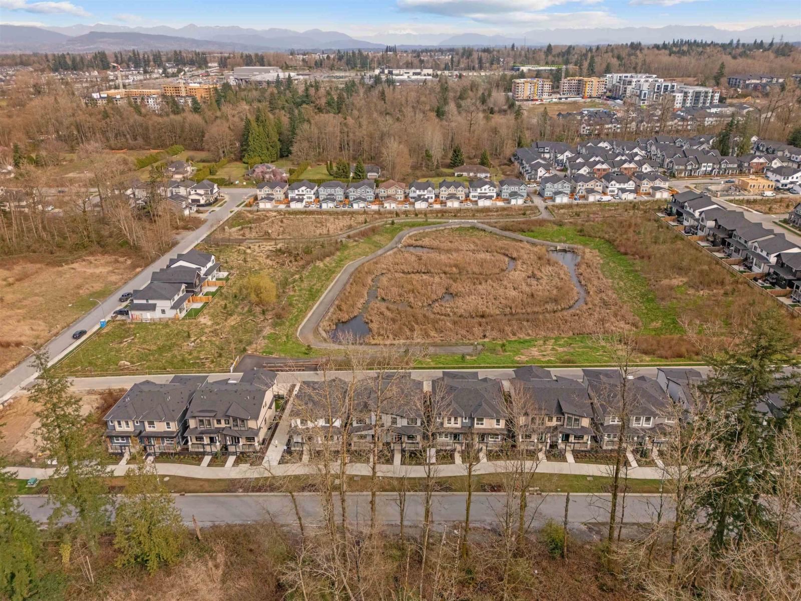 7756 196 STREET Image 33