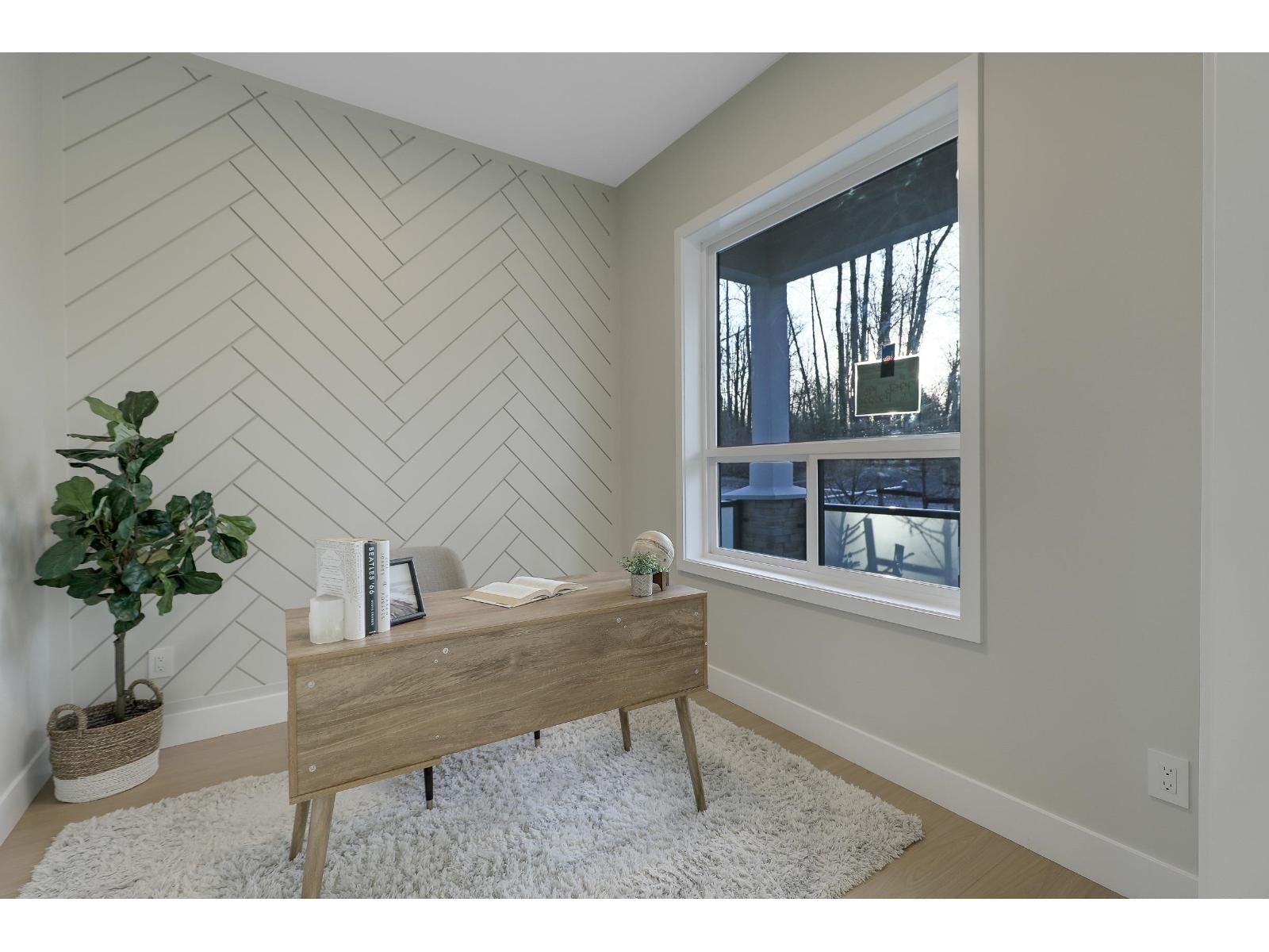 7756 196 STREET Image 4