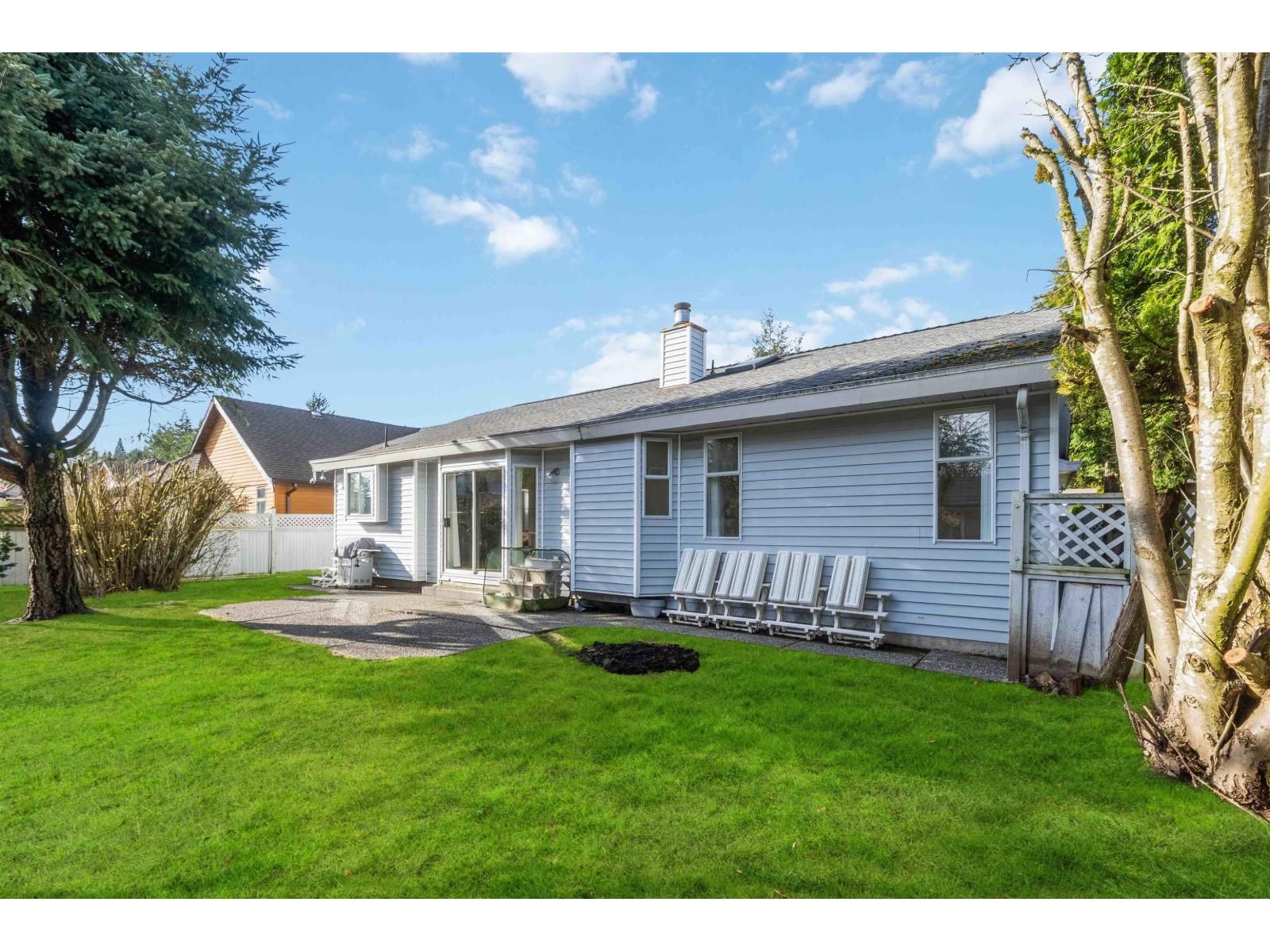 14082 20 AVENUE Image 2