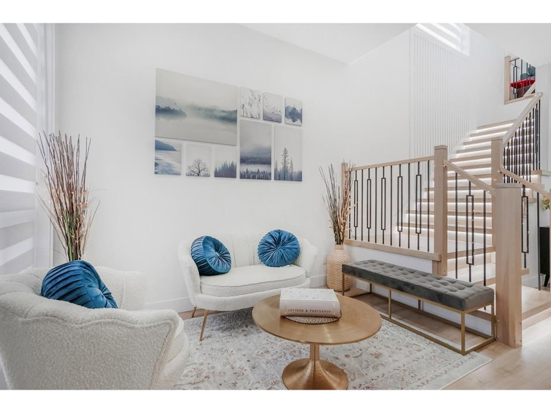 2581 TERMINAL Court, Abbotsford, V4X0C4 | Image 2