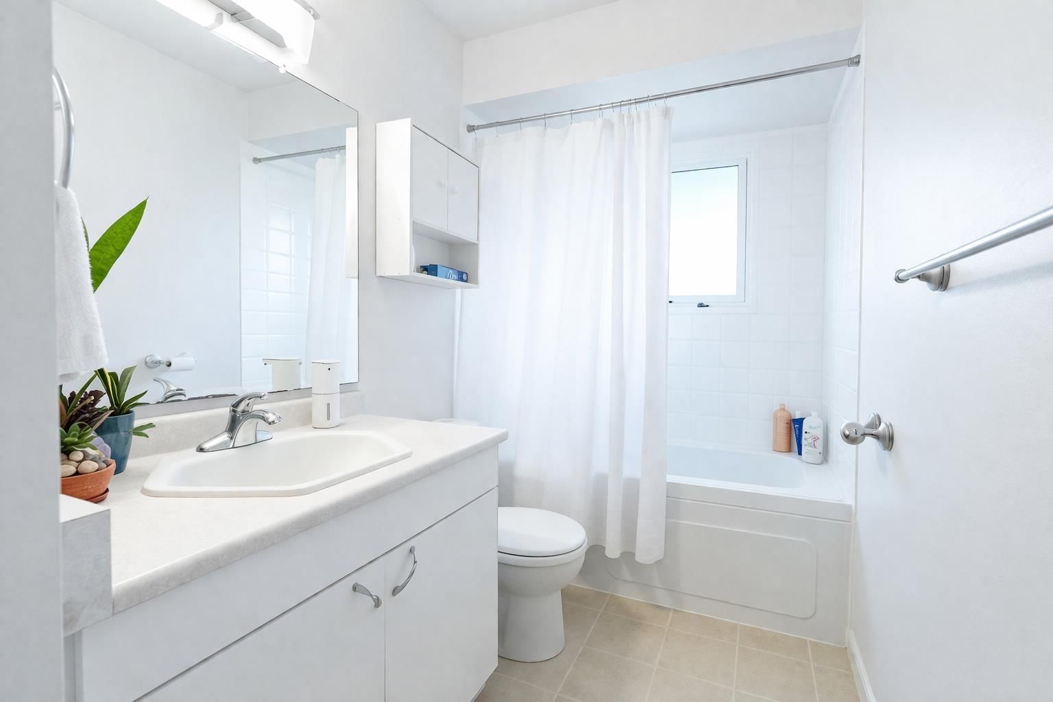 32763 BADGER AVENUE Image 17