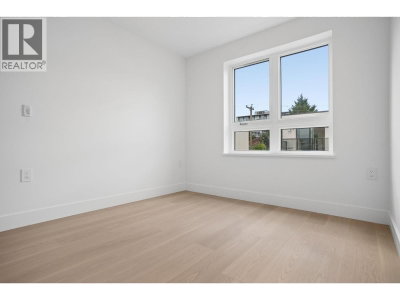 578 24 Avenue | Vancouver British Columbia | Slide Image Thirteen