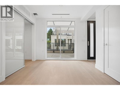 578 24 Avenue | Vancouver British Columbia | Slide Image Two