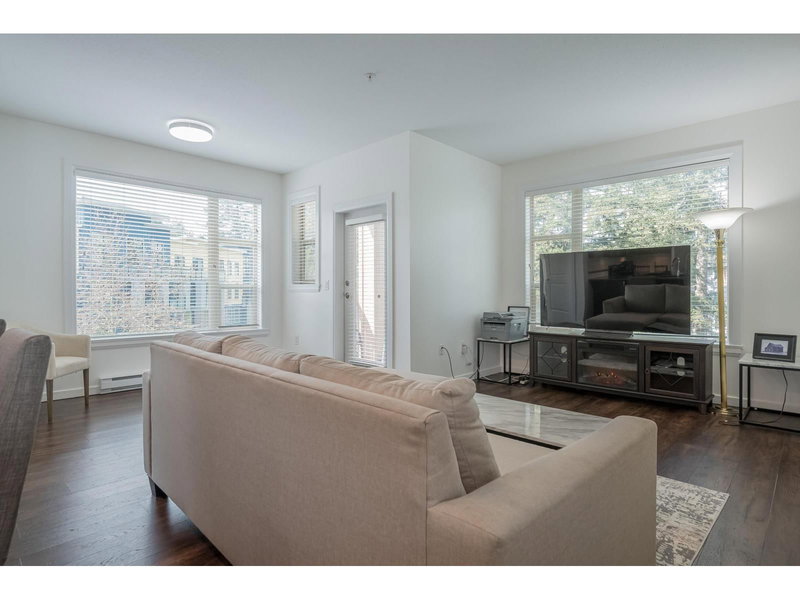 304 - 45530 MARKET Way, Chilliwack, V2R0M5 | Image 2