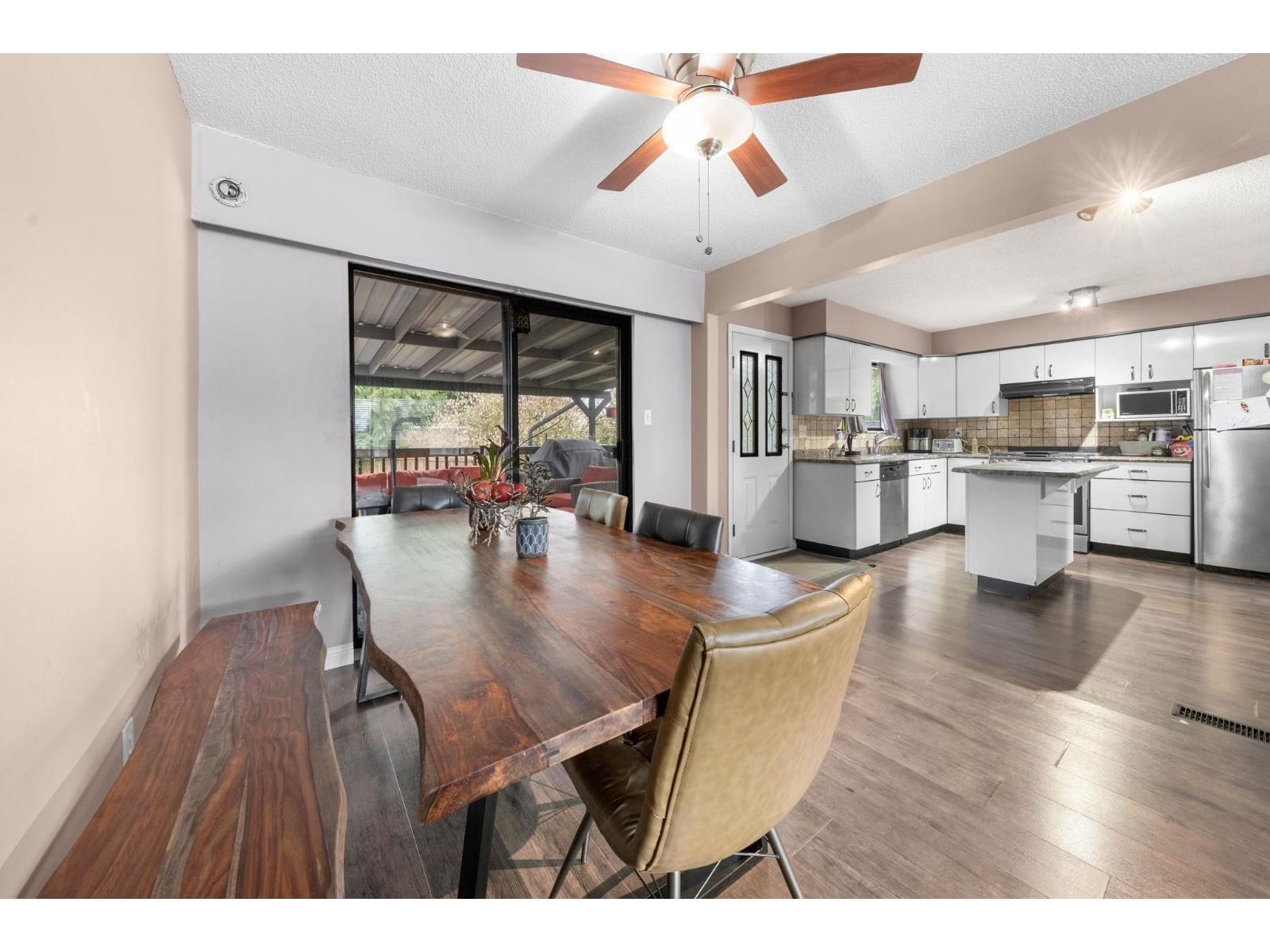 20272 46A AVENUE Image 16