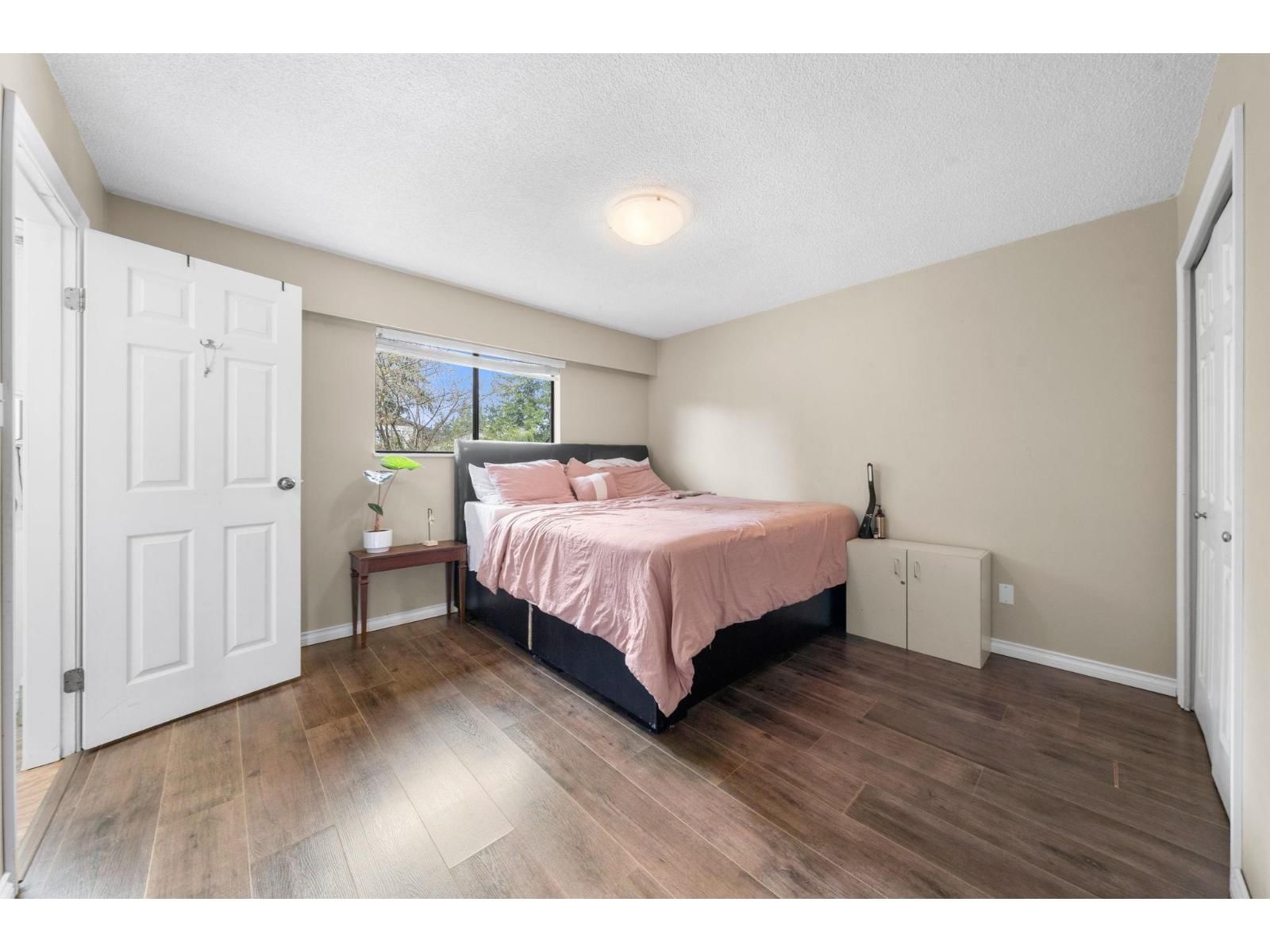 20272 46A AVENUE Image 26