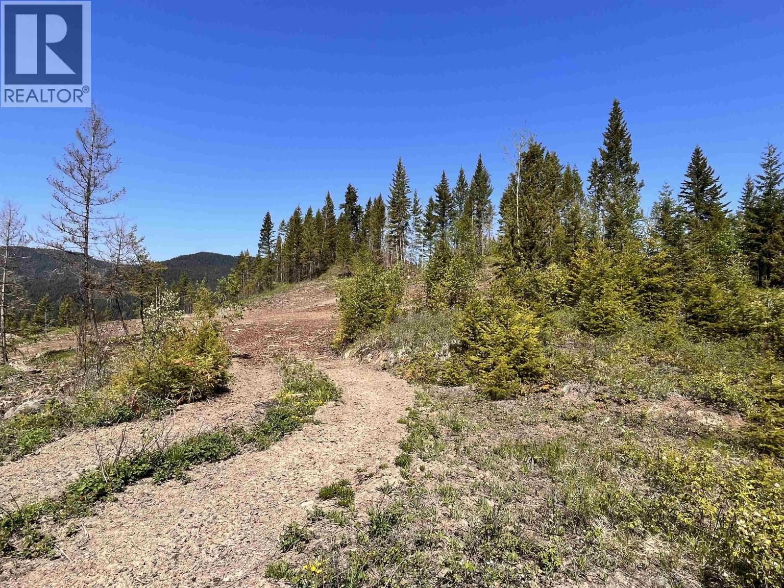 7213 SUMMIT DRIVE Image 15