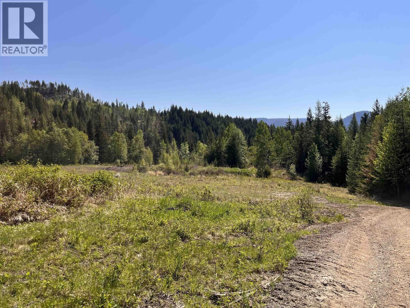 7213 SUMMIT DRIVE Image 6