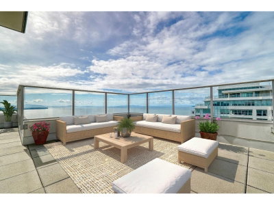 1441 JOHNSTON Road | White Rock British Columbia | Slide Image Four